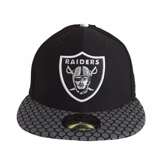 New Era Other - New Era Oakland Raiders Fitted Cap 7 3/8